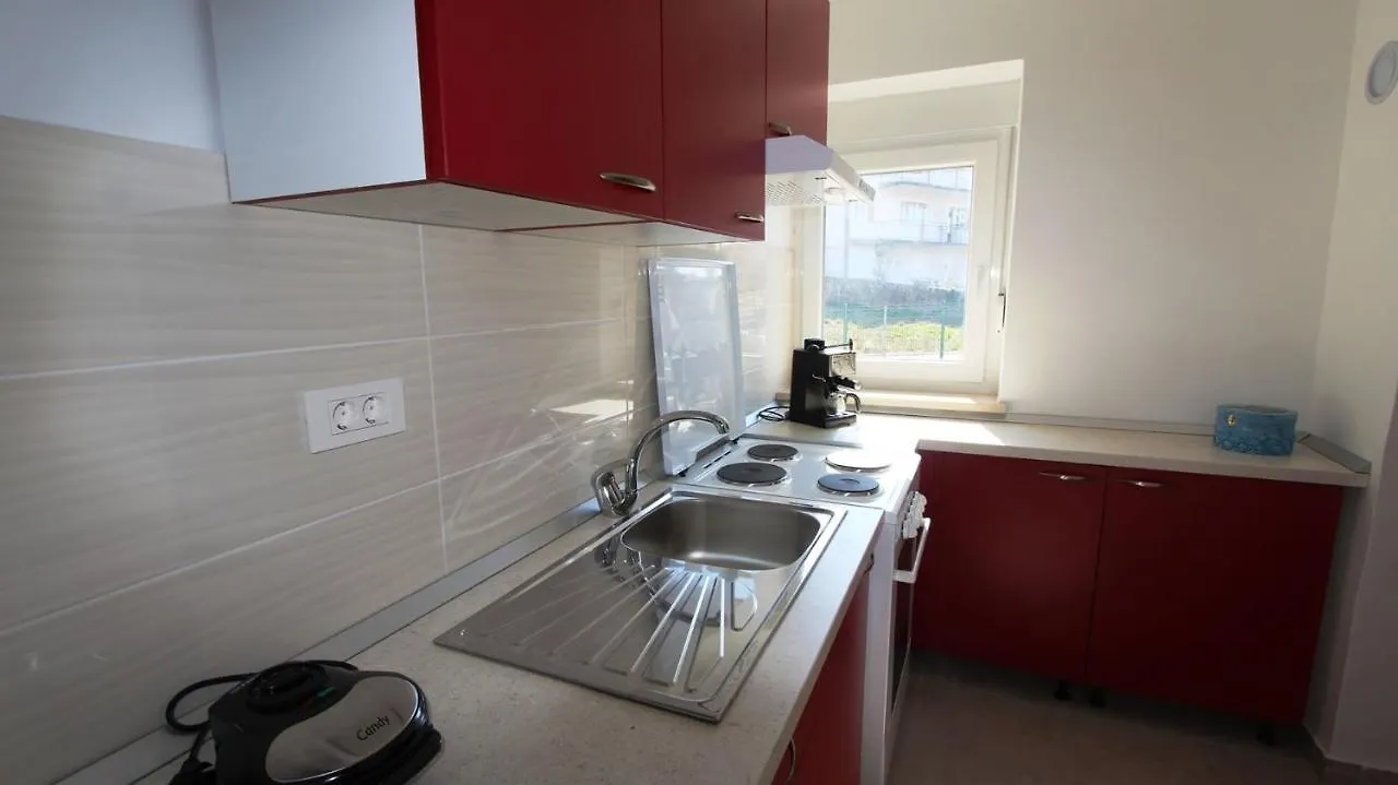 Guest house Apartments Tomislav Malinska