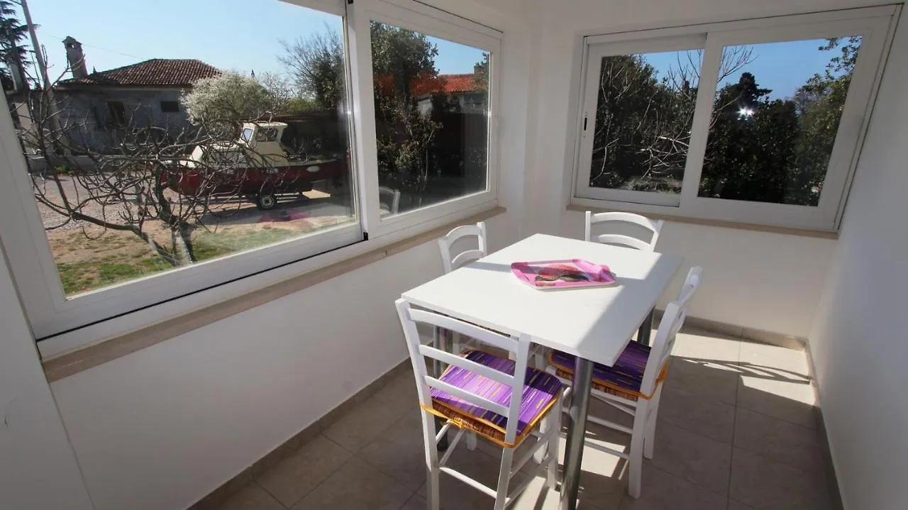 Apartments Tomislav Malinska Croatia